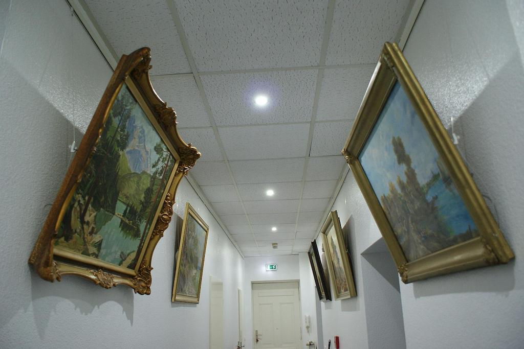 Hotel Garni Aaberna Berlin Bagian luar foto